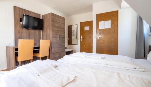 Standard Double Room, Ensuite