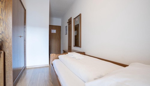 Standard Single Room, Ensuite
