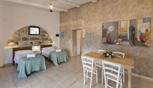 Family Room, Patio