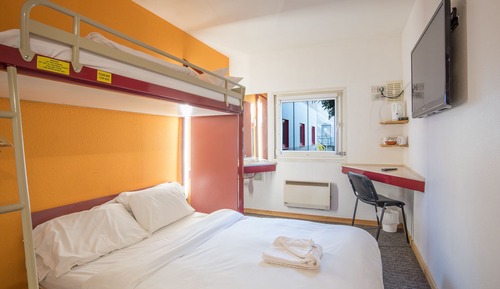 Basic Triple Room, Shared Bathroom (Non-smoking )