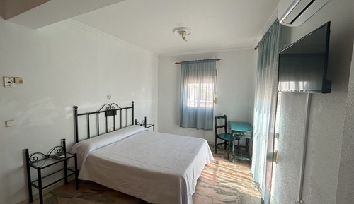 Double Room, 1 Double Bed