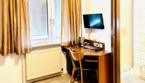 Standard Single Room