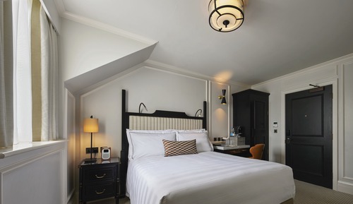 The Barn Rooms