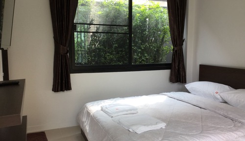 Grand House, 1 Queen Bed