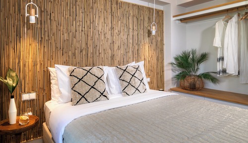 Double Room (Cozy)