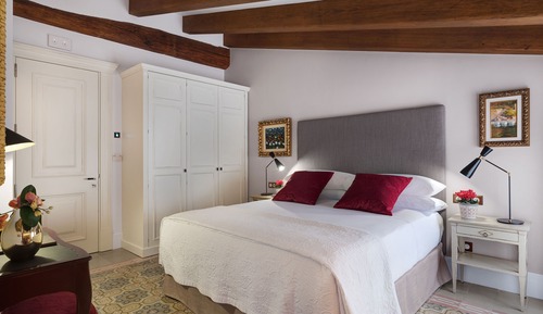 Double Room Single Use