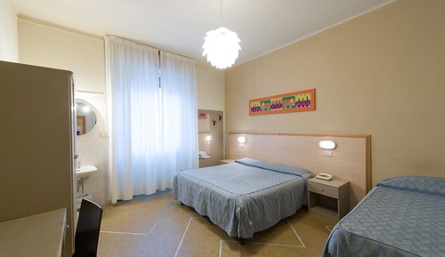 Triple Room, Shared Bathroom