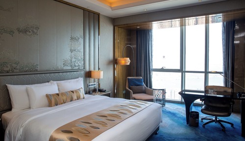 Executive Room, 1 King Bed, Club Lounge Access, Sea View (High Floor)