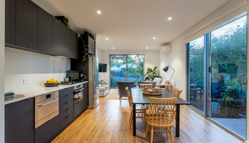 House, 2 Bedrooms, Kitchen, Beachside