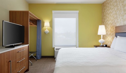 Studio Suite, 1 King Bed, Non Smoking