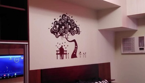 Deluxe Studio, Accessible, Refrigerator & Microwave