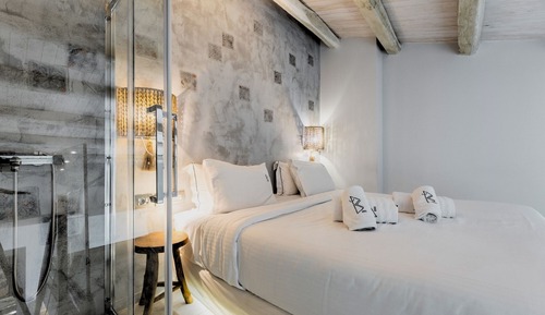 Duplex, Sea View