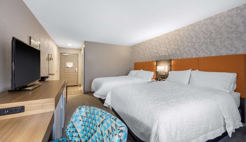 Room, 2 Queen Beds, Refrigerator & Microwave