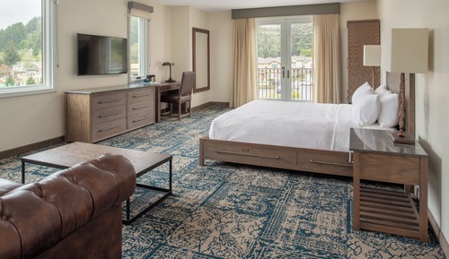 Suite, 1 King Bed, Non Smoking