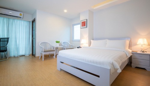 Junior Suite Room