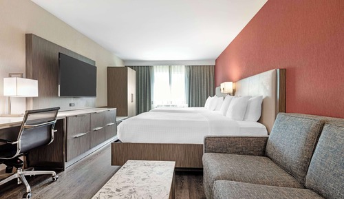 Standard Room, 2 Queen Beds, Non Smoking, Refrigerator & Microwave