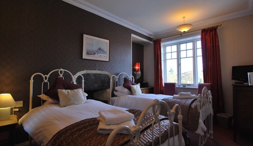 Twin Room (Room4)