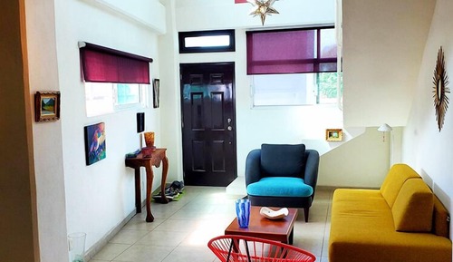 Comfort Condo, Kitchen, City View