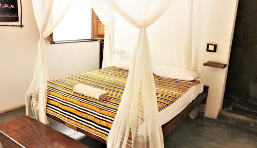 Economy Double Room, Balcony, Partial Ocean View (Ingrid)