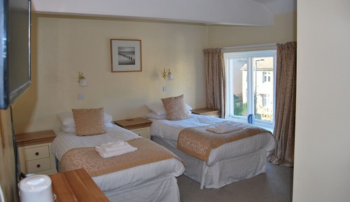 Twin Room, Ensuite