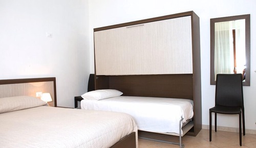 Comfort Room, Accessible