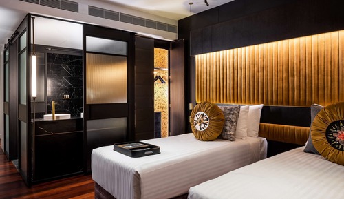 QT Twin Room	