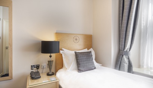 Classic Single Room