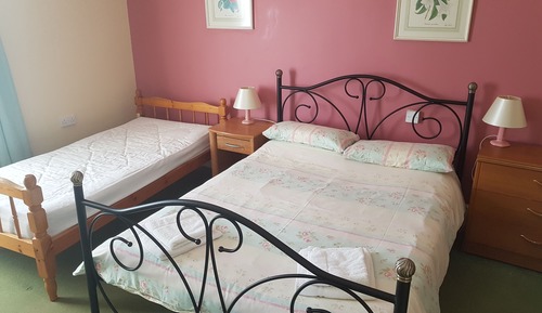 Family Room (3 children)