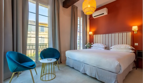 Junior Double Room