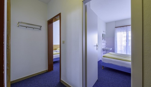 Family Room, 2 Bedrooms