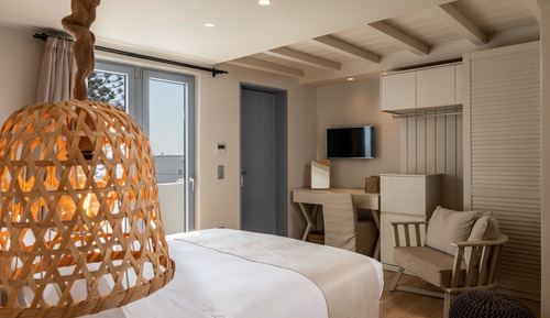 Superior Suite, 1 Queen Bed, Sea View