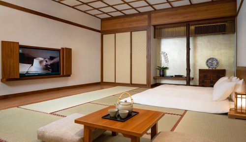Grand Tatami Onsen Suite