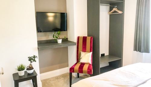 Double Room, 1 Double Bed