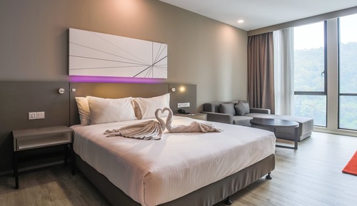 Deluxe Room, 1 King Bed