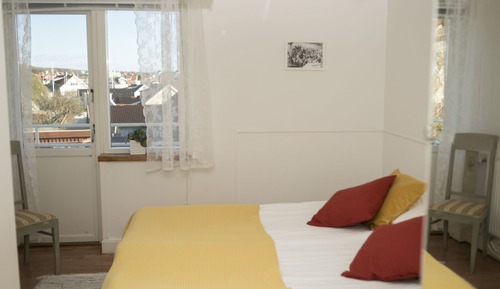 Double or Twin Room, Shared Shower, Partial Sea View