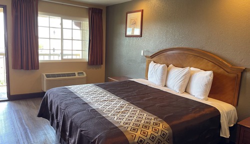 Deluxe Single Room, 1 King Bed