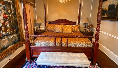 The Historic Craftsman (1st Floor)