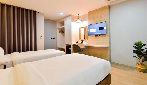 Superior Twin Room