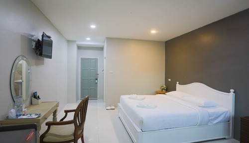 Deluxe King Room 