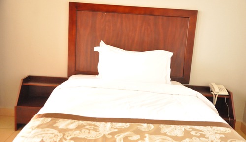 Deluxe Single Room