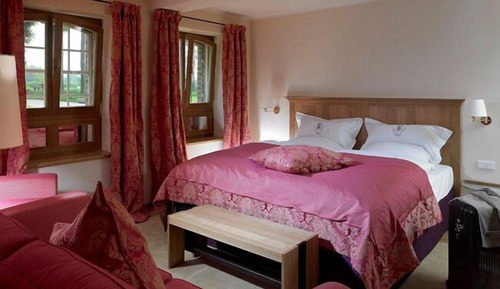 Junior Double Room Single Use, 1 Queen Bed, Non Smoking