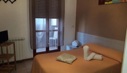 Classic Double Room, Shared Bathroom (San Domenico con veranda)