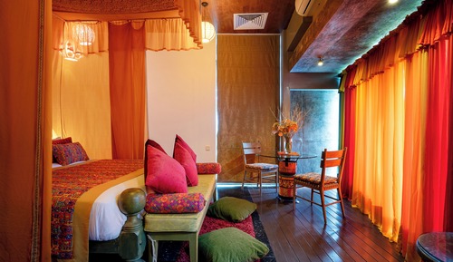 Royal Suite, 1 King Bed, Balcony, Lake View