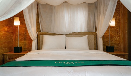 Signature Cottage