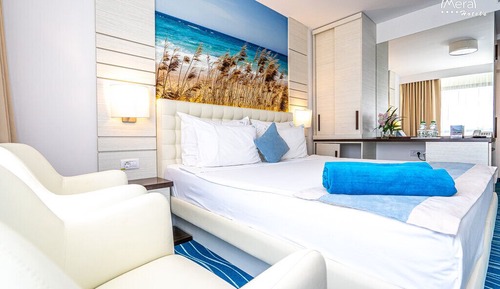 Standard Double Room, City View