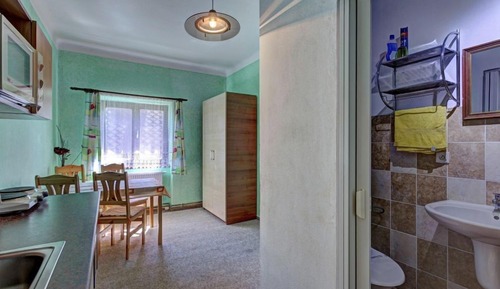 Apartment, Kitchenette (1)