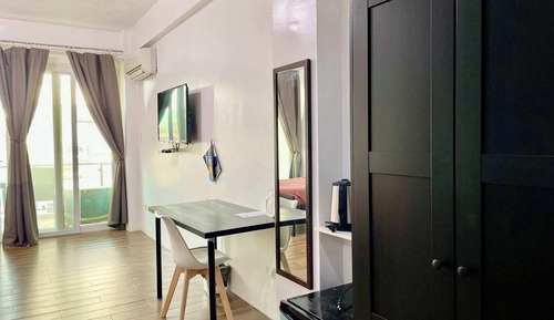 Deluxe Room with Balcony
