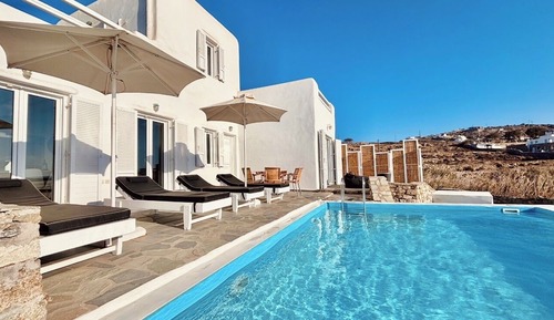 Three-Bedroom Villa with Sea View and Private Pool