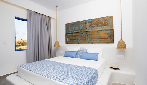 Deluxe Room, Balcony