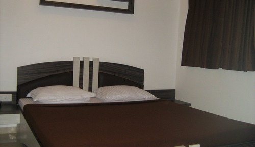 AC Executive Room